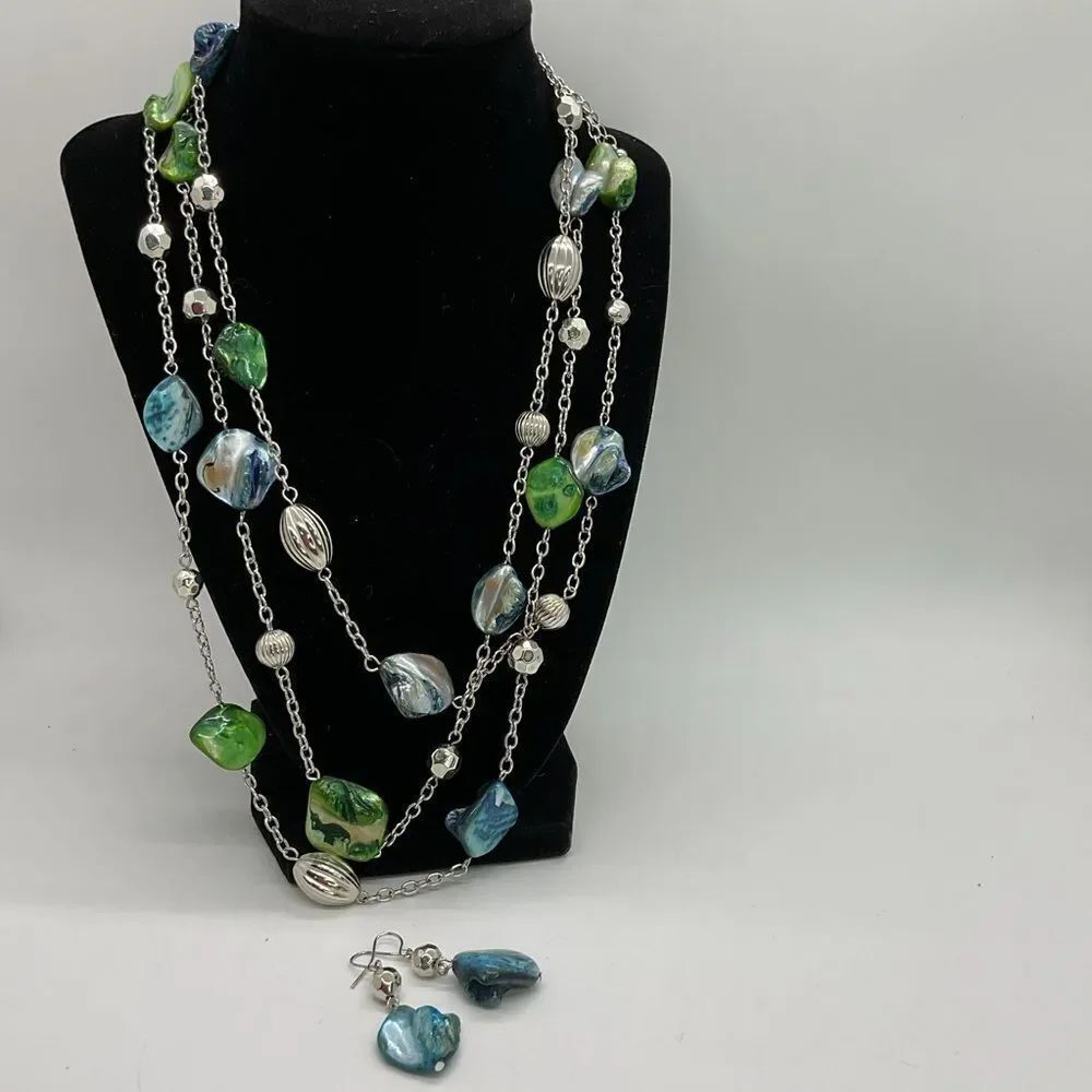 Silver and Green Multi-Strand Necklace and Earring Set